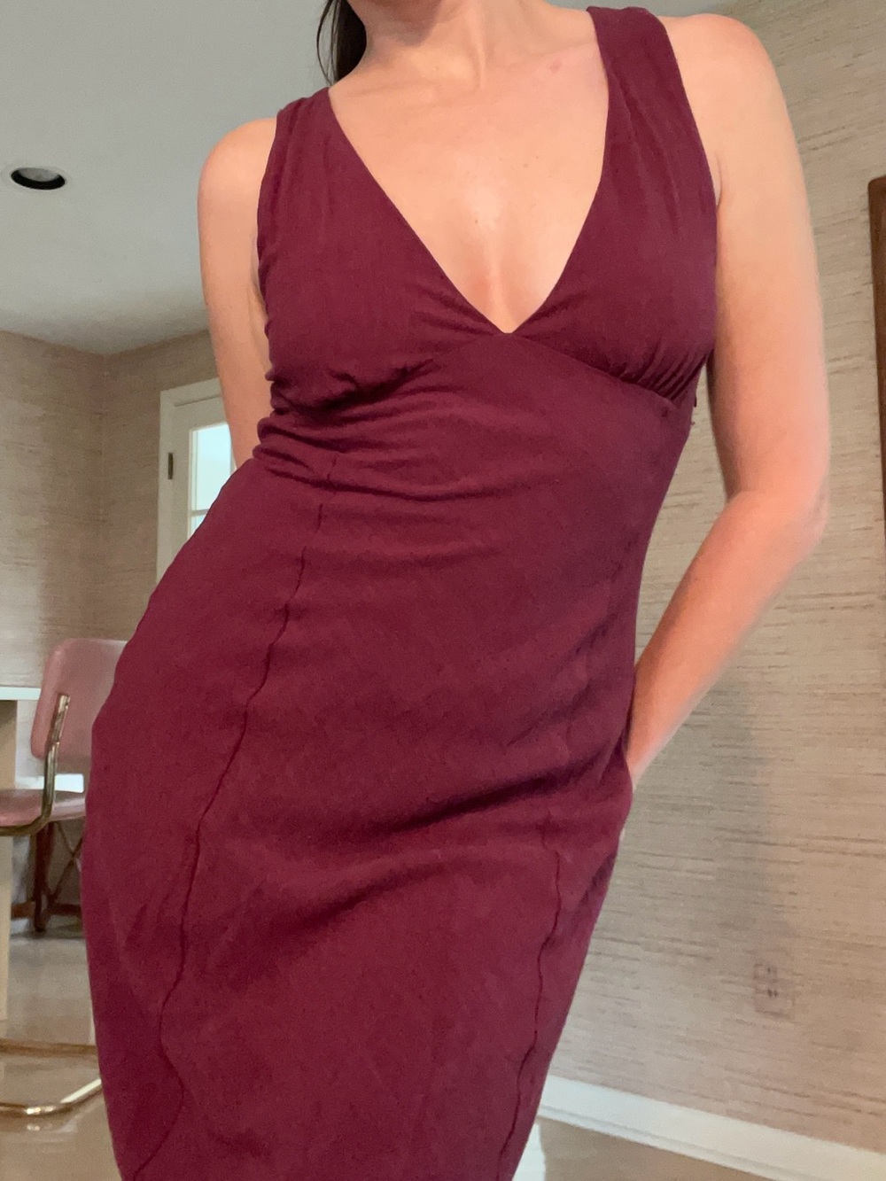 Sleeveless V-Neck Midi Dress in Deep Wine